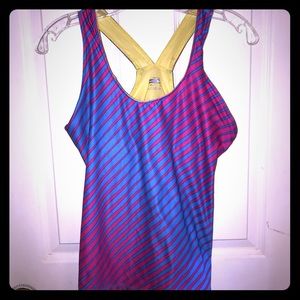 NIKE Athletic Top M